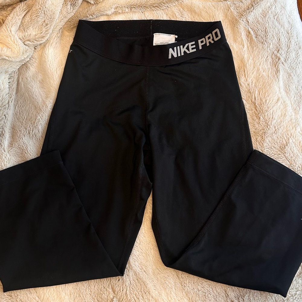 Nike Pro Compression Capri Leggings